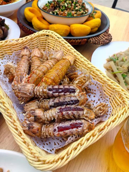 码头边的鲜美食材,肠胃弱的人别乱安排