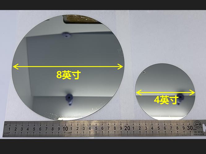 工业铝屑击穿普通平光镜实验对比图