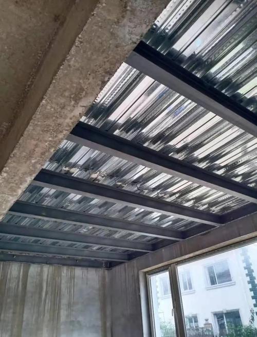 LOFT钢结构夹层焊接验收细节图