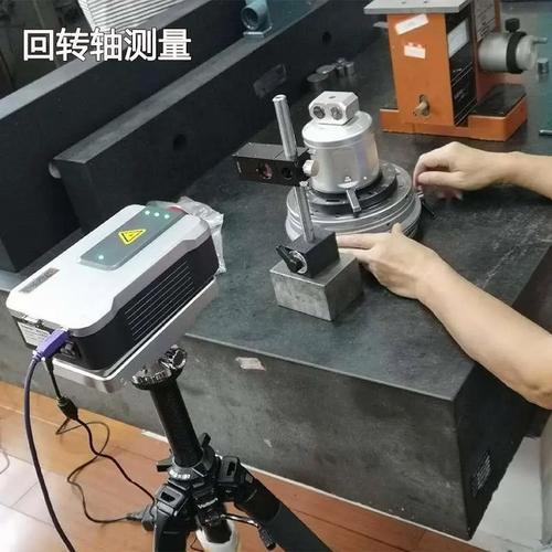 丝杆导程精度激光干涉仪检测过程