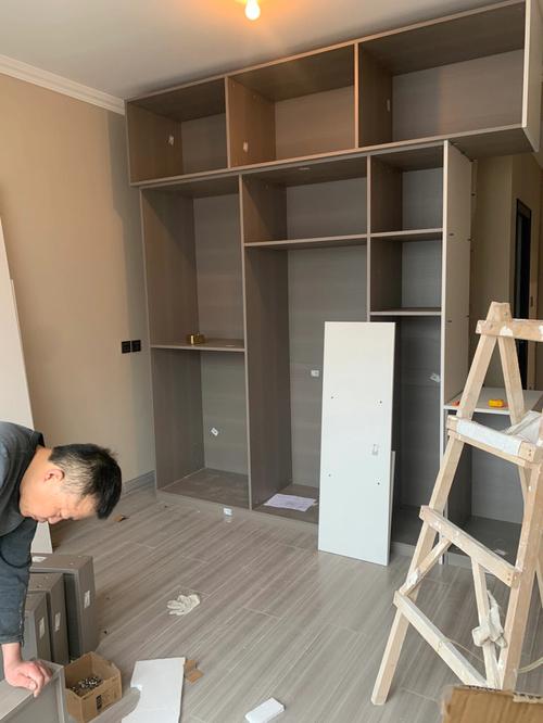 定制衣柜安装水平验收实拍图