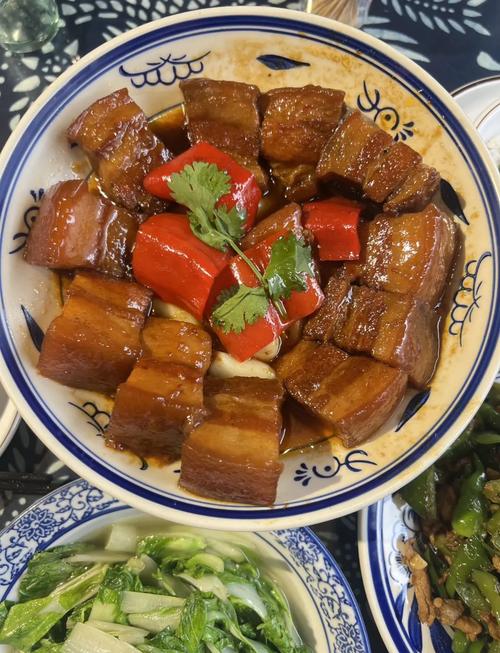 韶山农家馆现做毛氏红烧肉