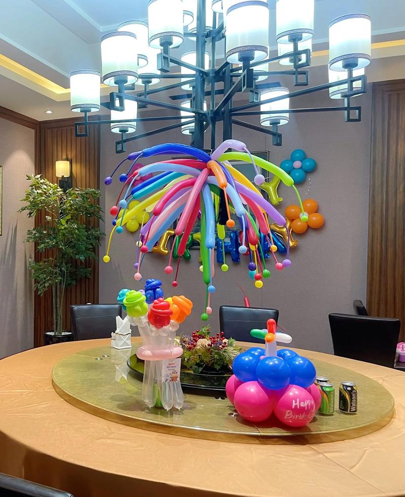 彩虹颜色主题生日派对布置灵感