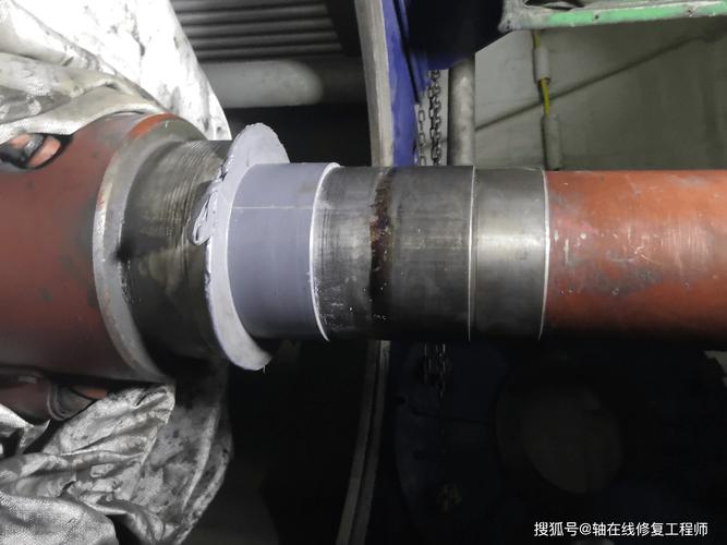 风力发电机主轴连接螺栓微动腐蚀微观裂纹图