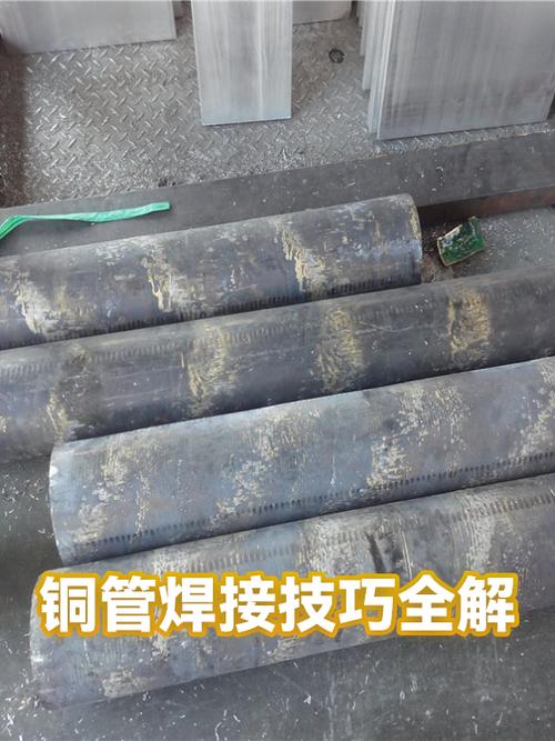 劣质铜管焊机内部凌乱走线对比图
