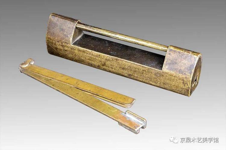 锁:从青铜楔子到智能门禁的千年攻防战-因为所以