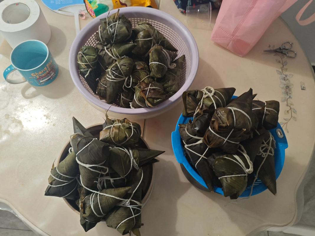 天晴收柜，别把伞叠成“粽子”