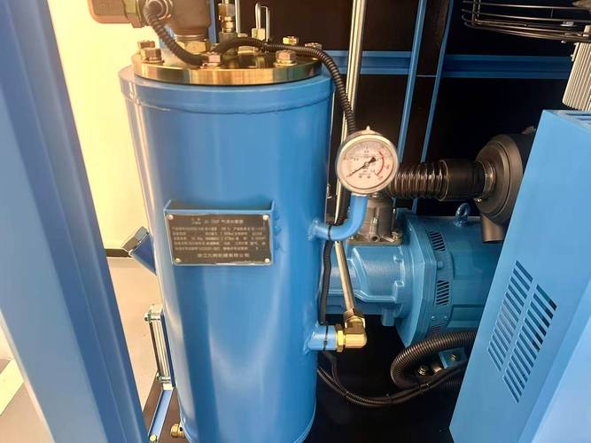 空压机油气分离器内部结构解剖