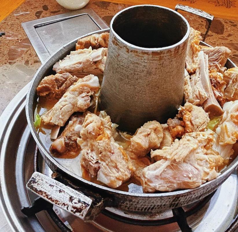 第二家：阿妈腊排骨（玉洱路分店）