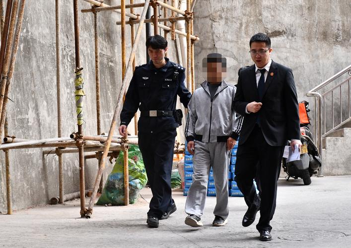 法官执行现场双方对峙示意图