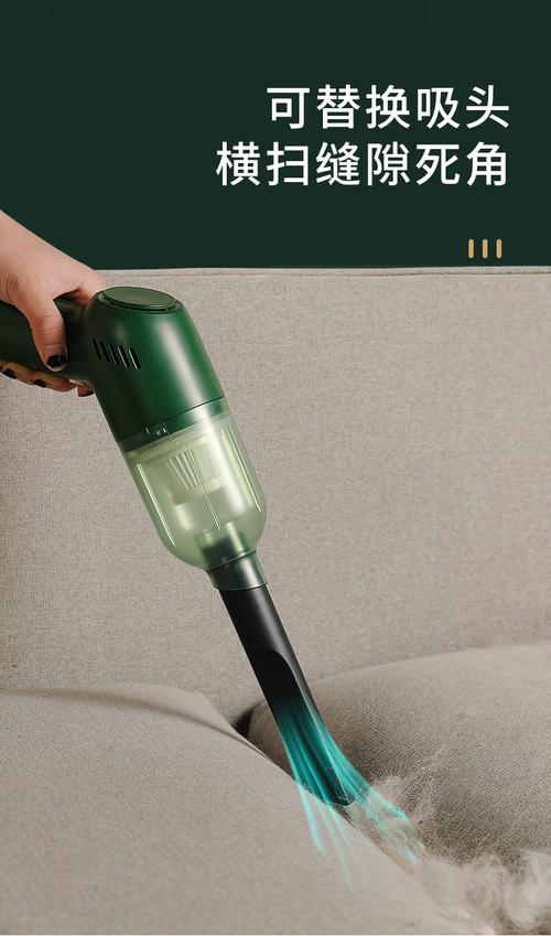 宠物毛发清理地毯专用吸尘器工作照