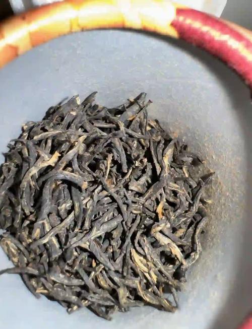 仓储茶叶温湿度控制超标发霉图