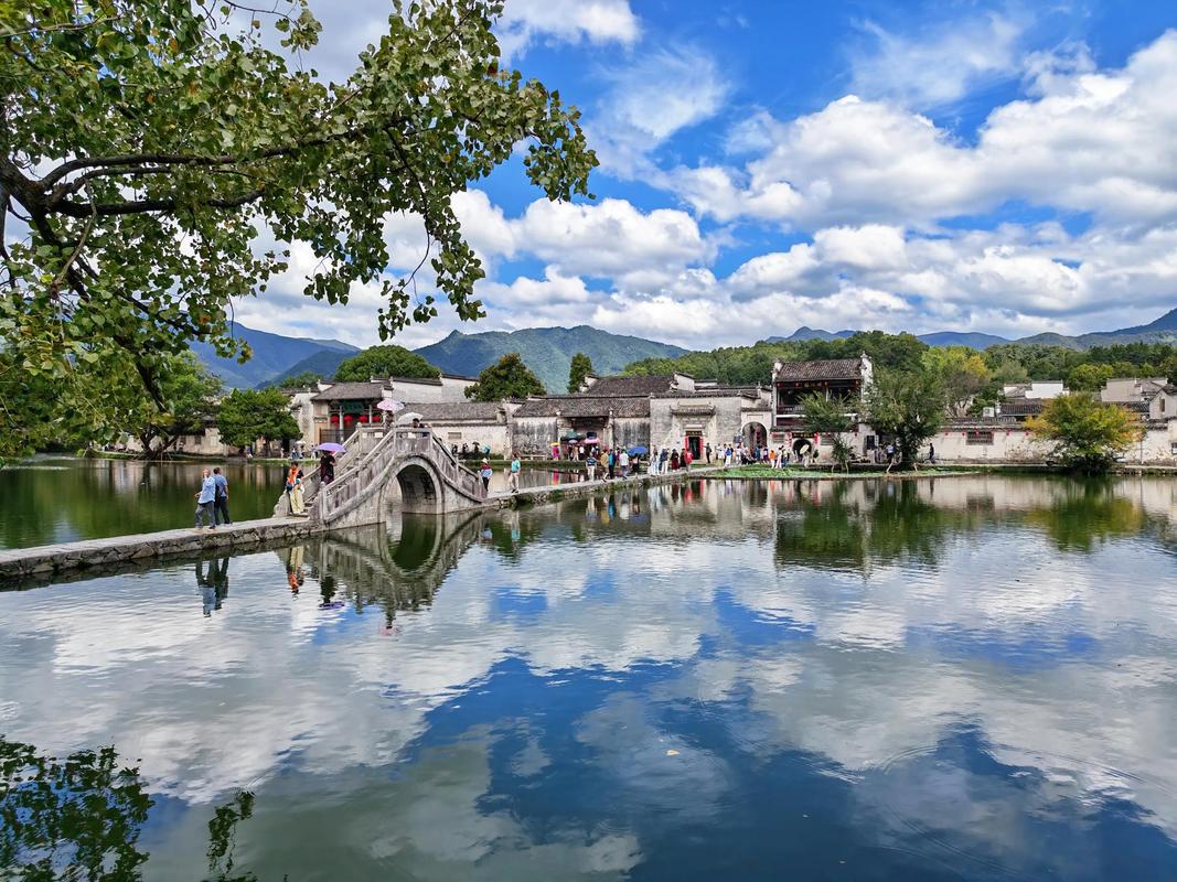 起点:南湖画桥——一脚踏进水墨里