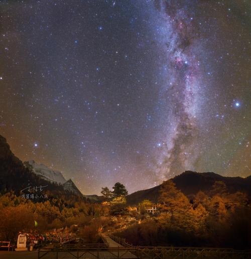 冲古寺废弃栈道星空
