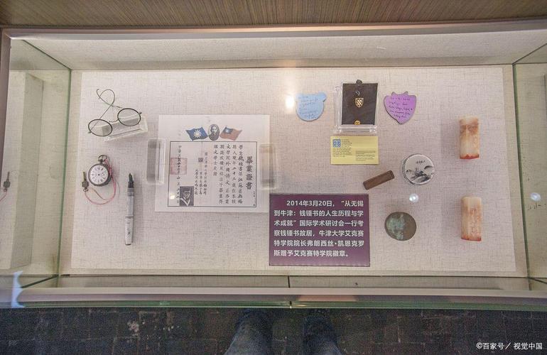 小学失败博物馆里学生展示的错误作品