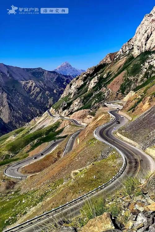 独库公路清晨光影