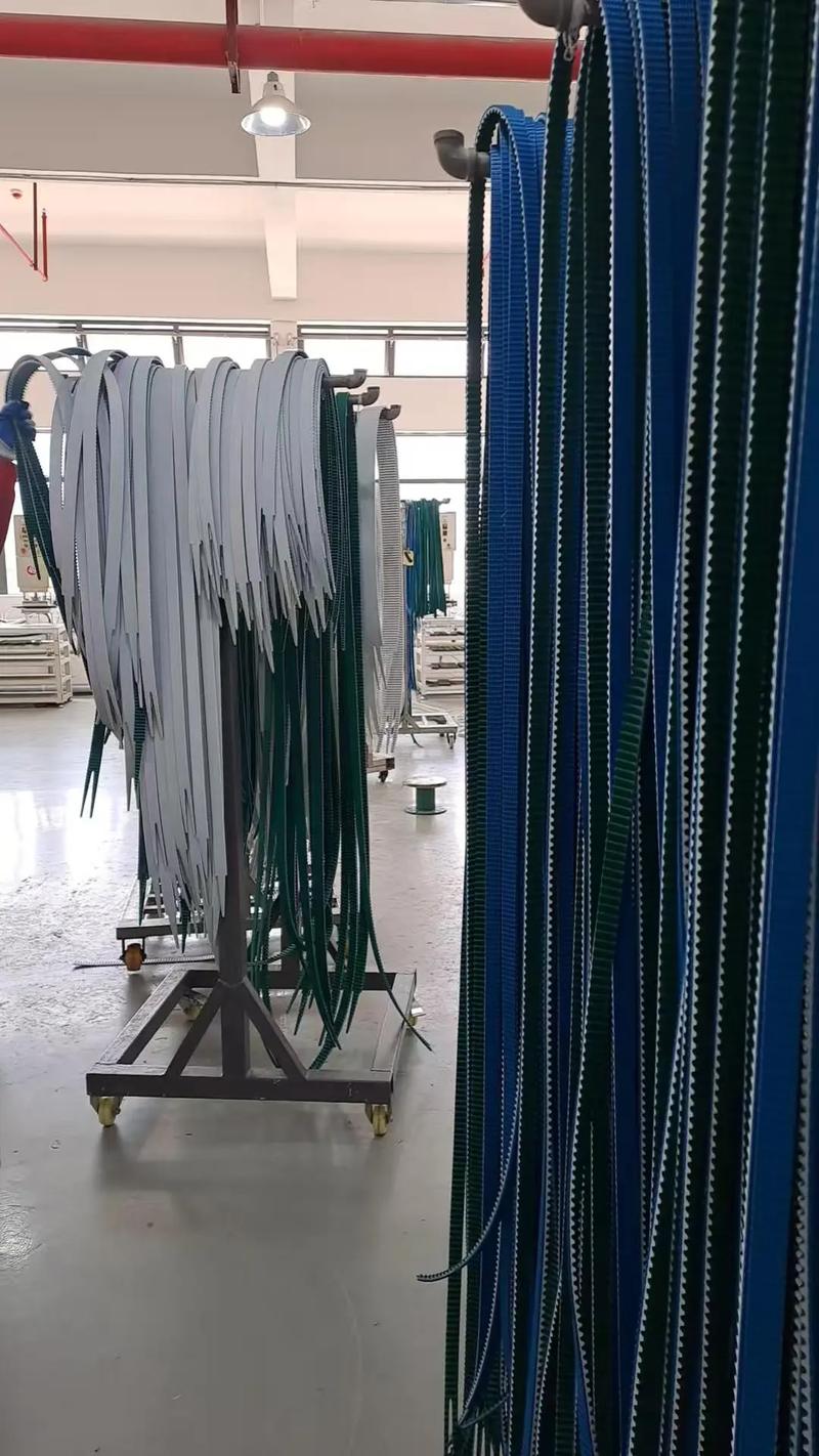车间汽车生产线传动工业皮带实拍