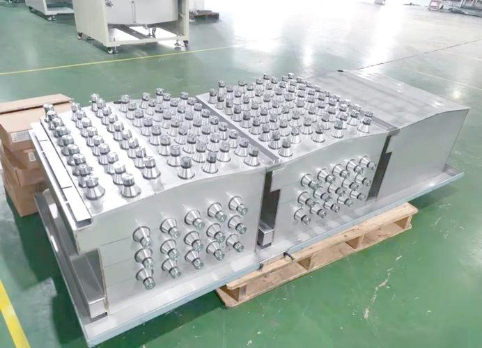 工业超声波清洗机不锈钢槽体换能器阵列
