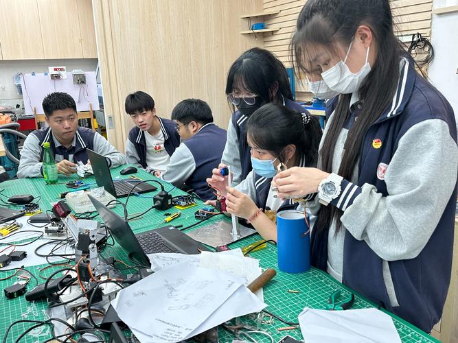 高中新课标职业体验活动现场