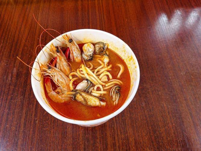沙茶面酱料特写