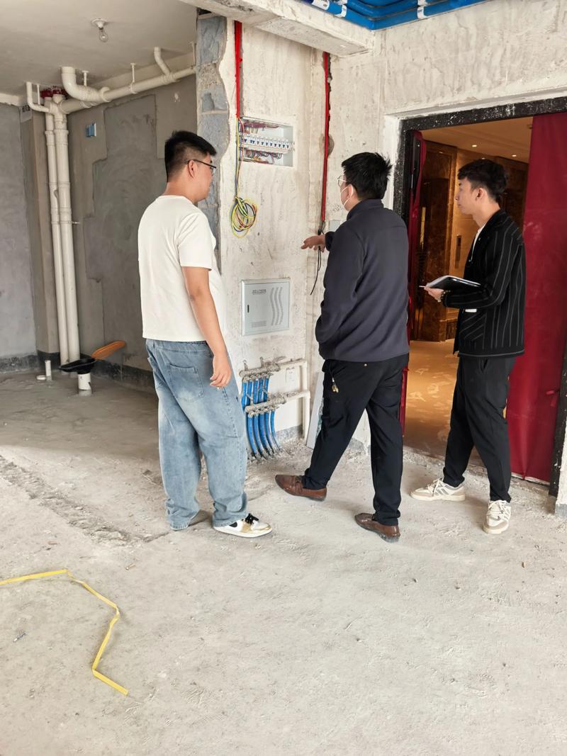 装修现场水电定位业主工长交底
