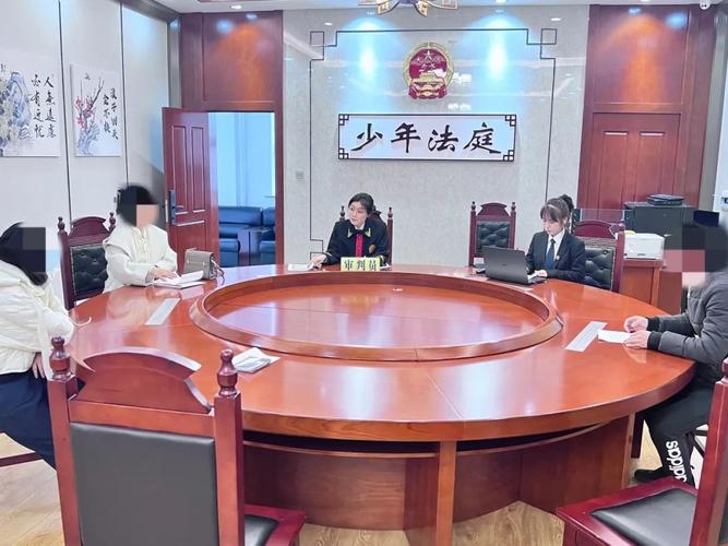 继子女抚养纠纷法院庭审记录实拍