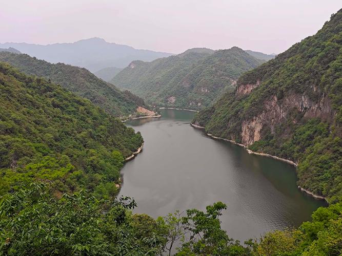 南漳沮河小三峡峡谷沮河水景