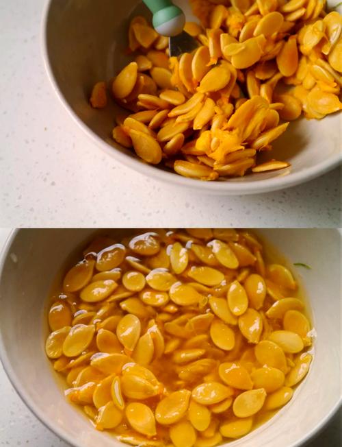 烘烤金黄南瓜籽特写