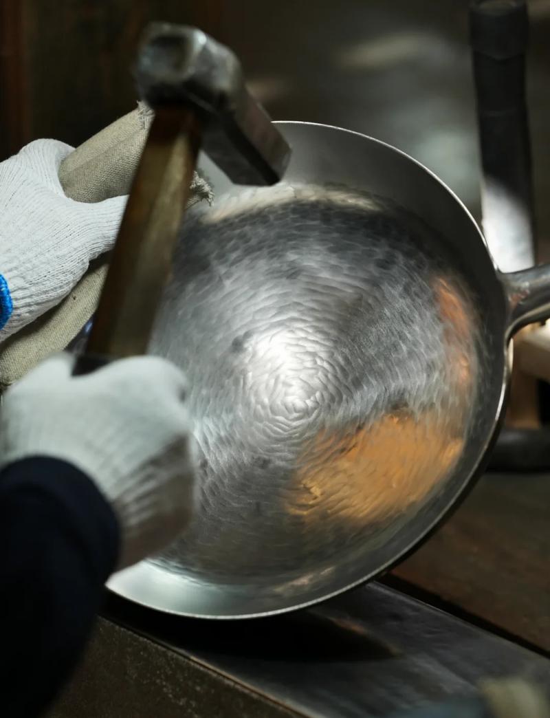 锻压成型铁锅锅坯工件实拍