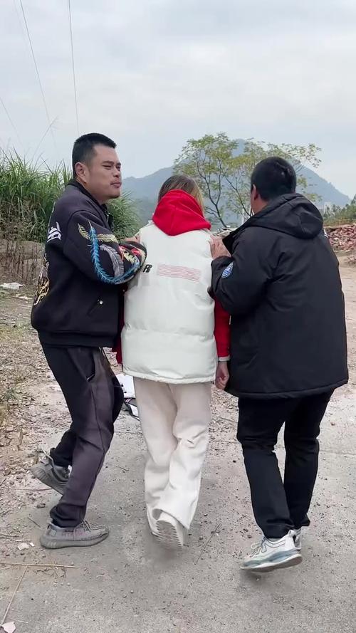 被拐跑的普通从业者