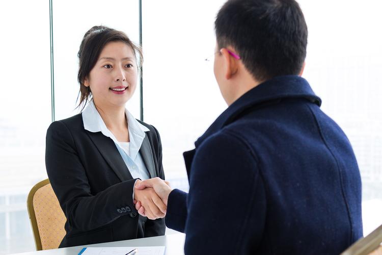 问:职业自我挖掘需要找专业人士吗?