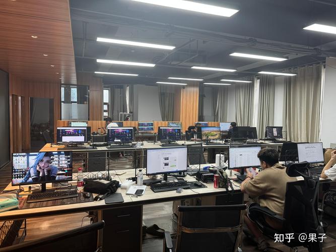 中小公司要不要all in数字办公技术？别被割韭菜
