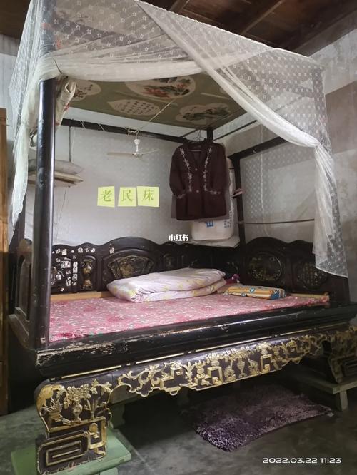 潮州古城巷子里的青旅床位