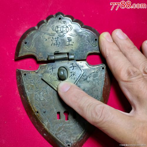 皮箱:一个被轮子终结的物件,却比谁都有故事-因为所以