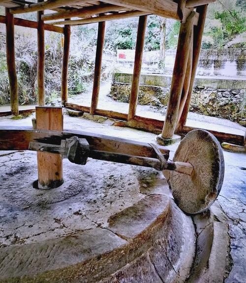 三宝村废弃水碓房