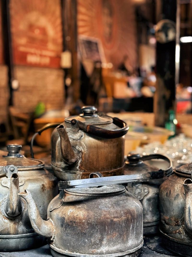 老茶馆茶具