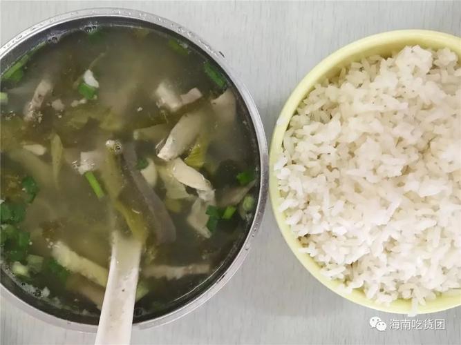 辣汤饭猪杂特写