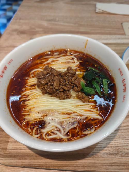 五、担担面:被改良的乡愁