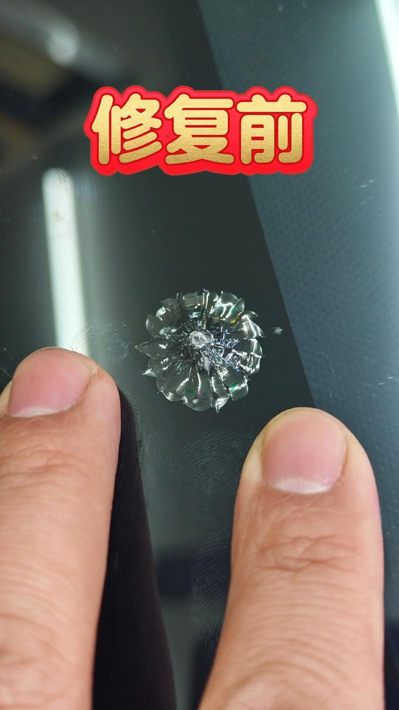 新手打玻璃胶失败效果与专业平整效果对比