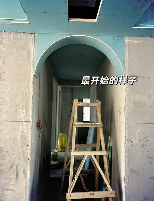 地中海风格拱形垭口木工施工实拍