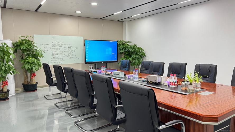 产业园会议室新人入职第一天桌面物料实拍