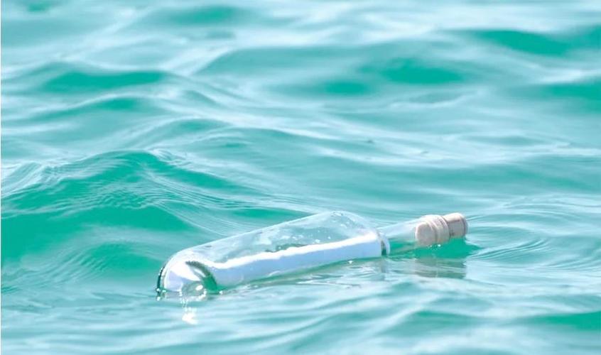 数字漂流瓶：当随机变成秒达，浪漫还在吗？