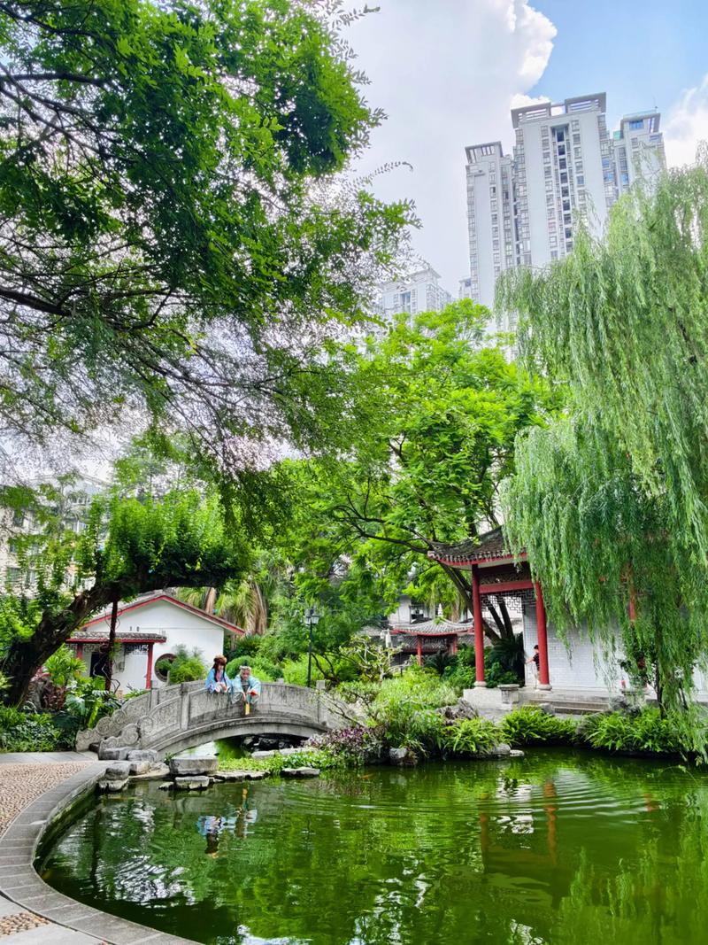 第四名：柳侯公园——古意盎然的微缩园林光影