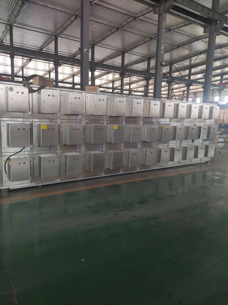 油烟净化器厂家生产车间电场加工实拍