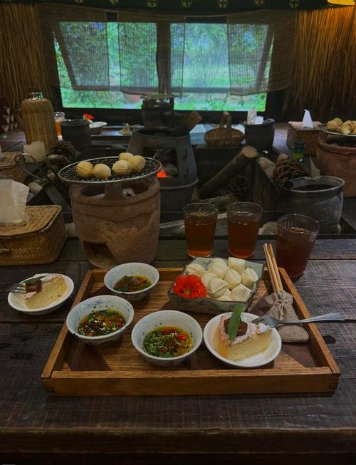 当地吃住实用参考