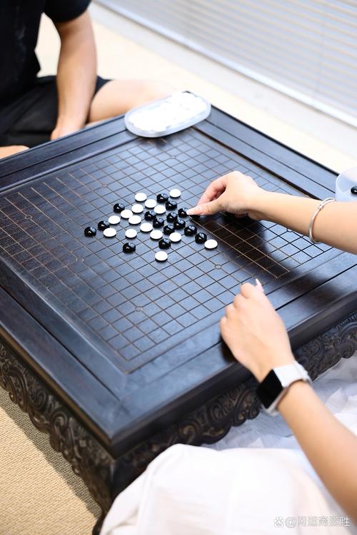 把棋桌的控制权交出去，比什么都管用