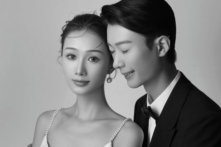 黑白婚纱照,真的不是你以为的'老照片'-婚庆网