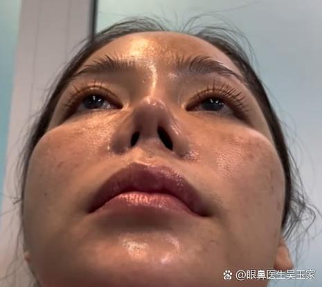 最后的忠告:别信网红店,信自己的鼻子