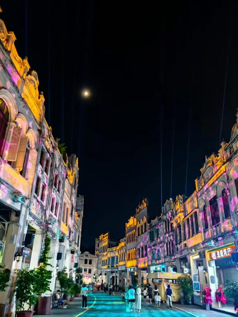 海口骑楼老街夜景