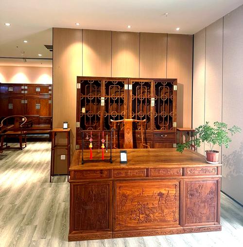 红木家具厂木匠传承家族树展示墙